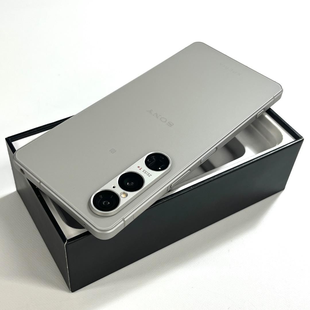 美品】Xperia 1 VI 256GB｜SIMフリー ｜SO-51E - メルカリ