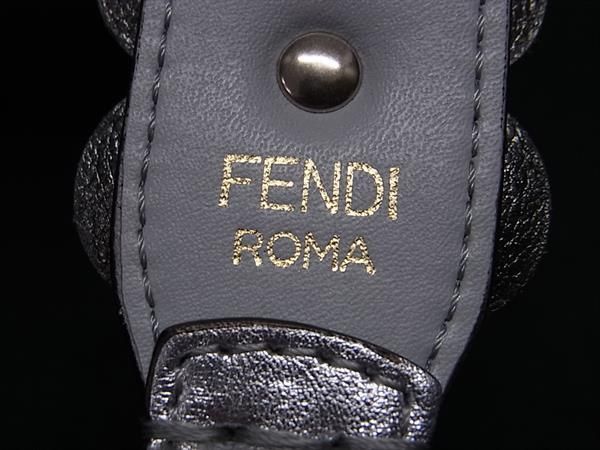 □極美品□ FENDI フェンディ ストラップユー レザー バッグ用