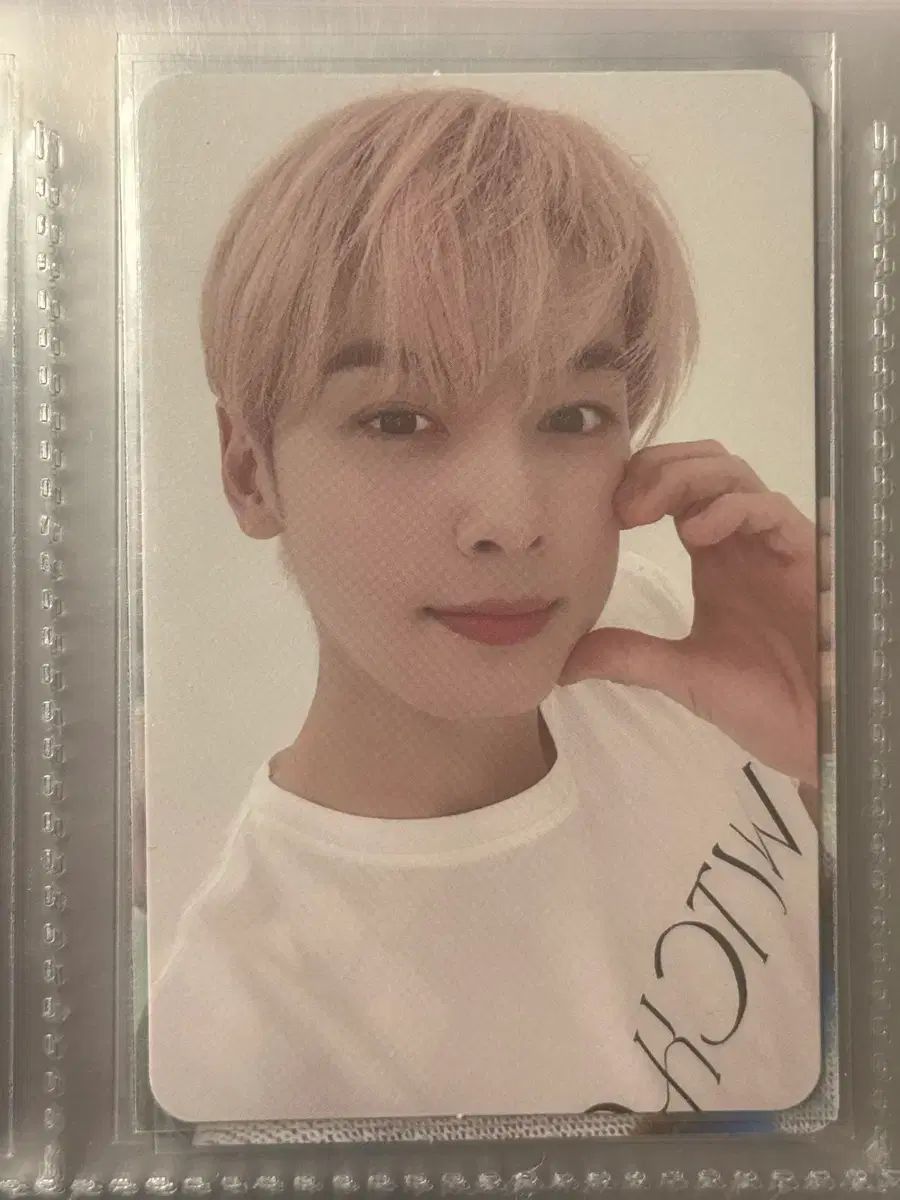 ASTRO（アストロ） チャ・ウヌ SWITCH ON アルバムトレカ - メルカリ