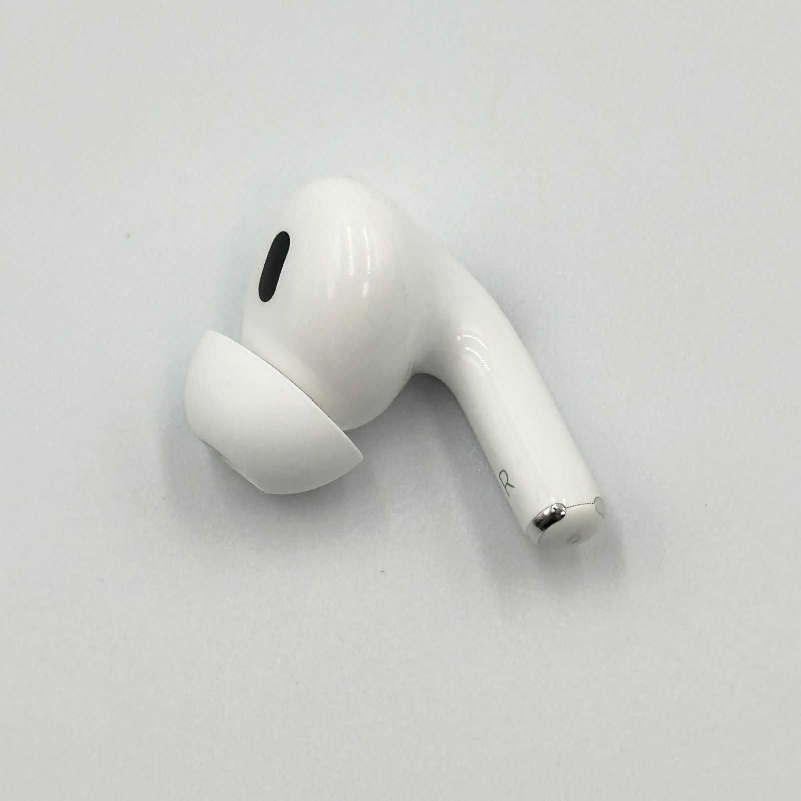 24時間以内発送・美品✨️】Apple AirPods Pro 第2世代 右耳のみ A3047