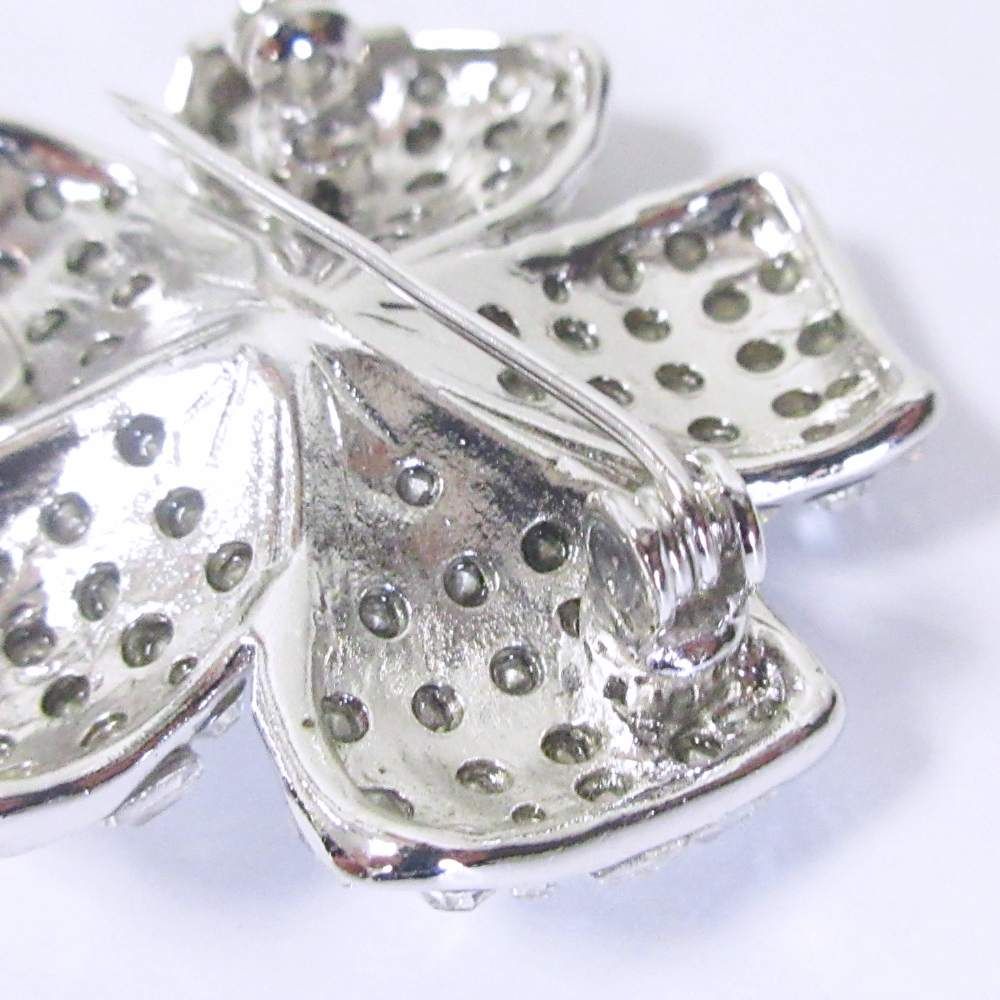 フォクシー FOXEY フラワーモチーフ ブローチ ラインストーン ビジュー