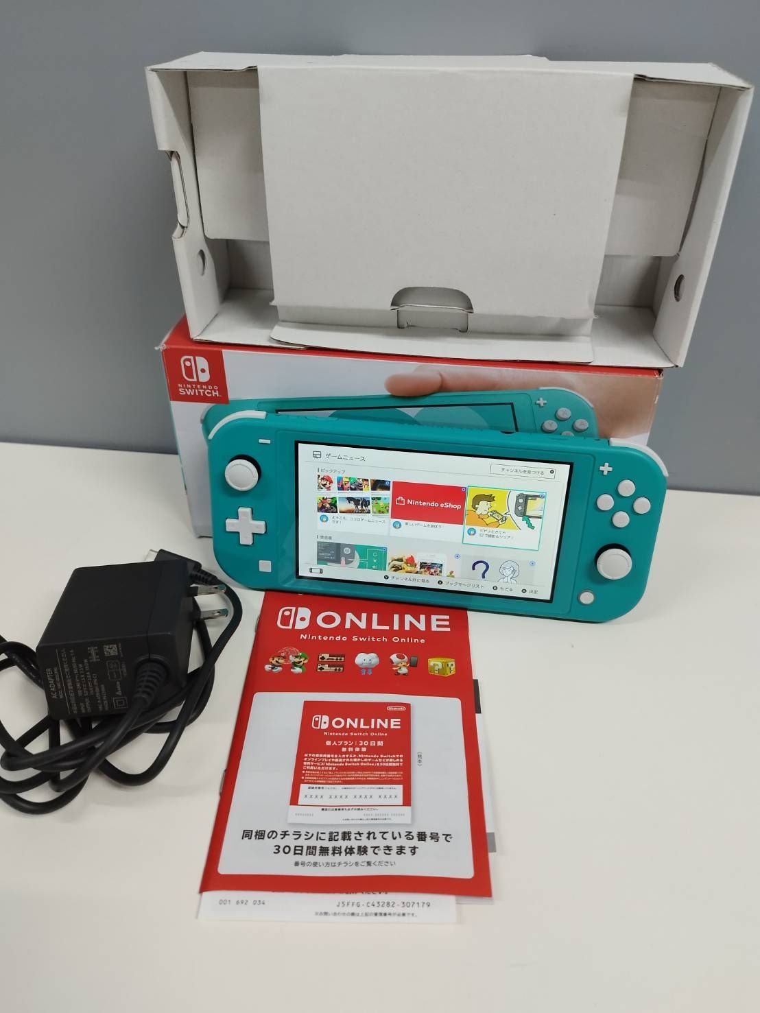 未使用に近い】Nintendo Switch Lite HDH-001/2024年製/ターコイズ