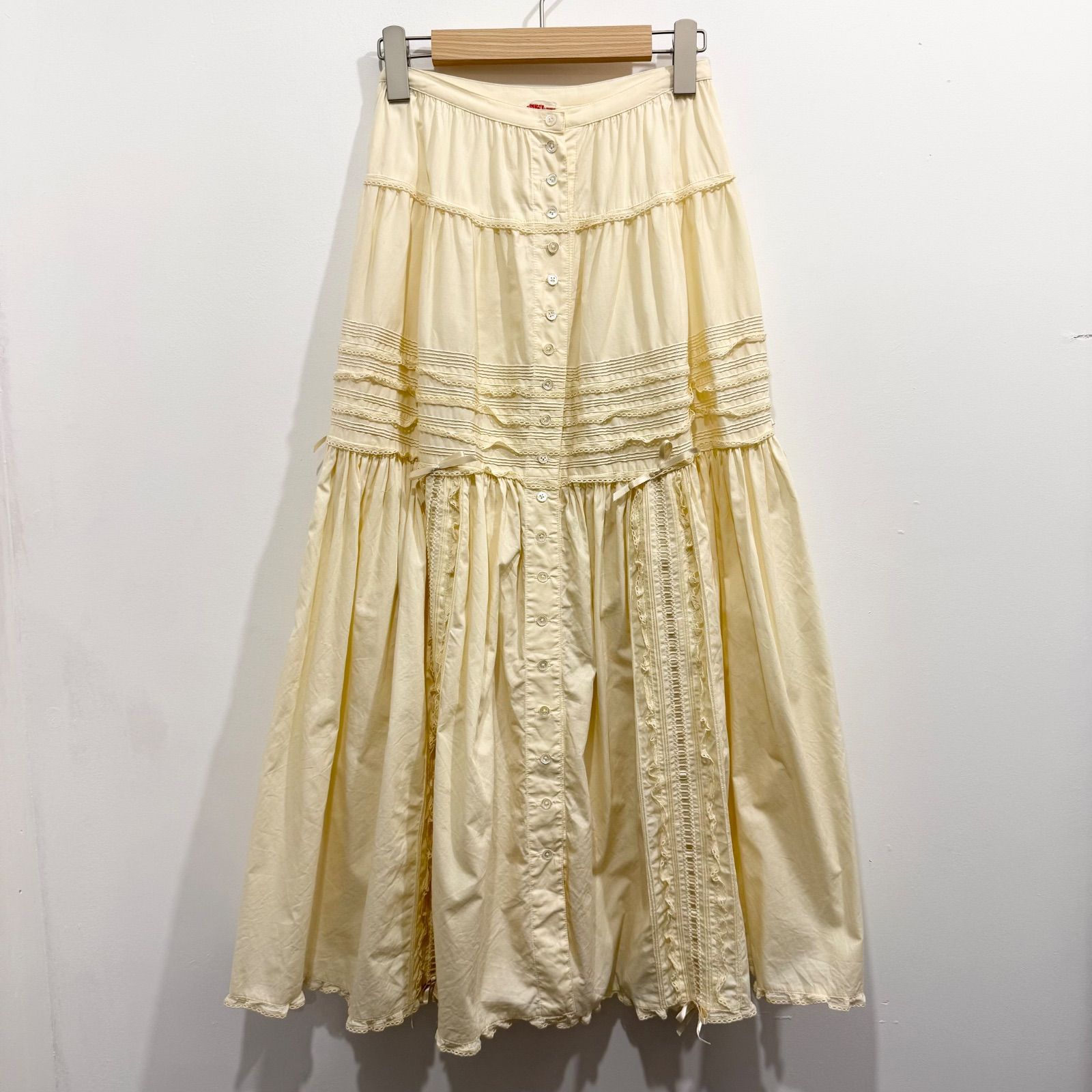 ワンダフルワールド カネコイサオ スカート ギャザー ピンタック