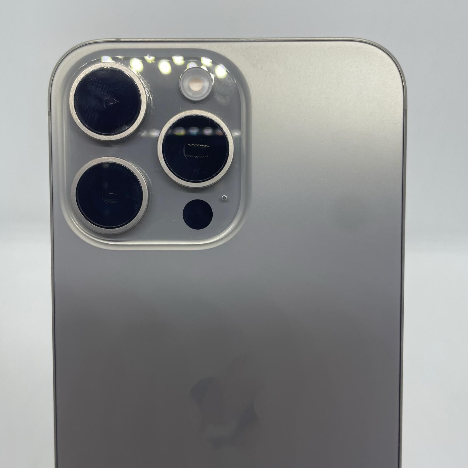 iPhone 15 Pro Max 512GB ナチュラルチタニウム SIMフリー 美品 動作