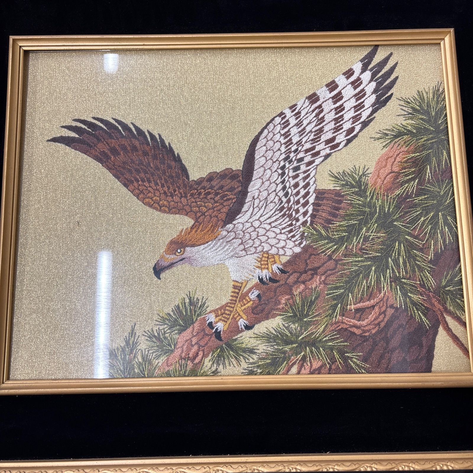 鷹 松 刺繍 絵画 アート 昭和レトロ 影掛け 壁飾り 額縁 額装 額付