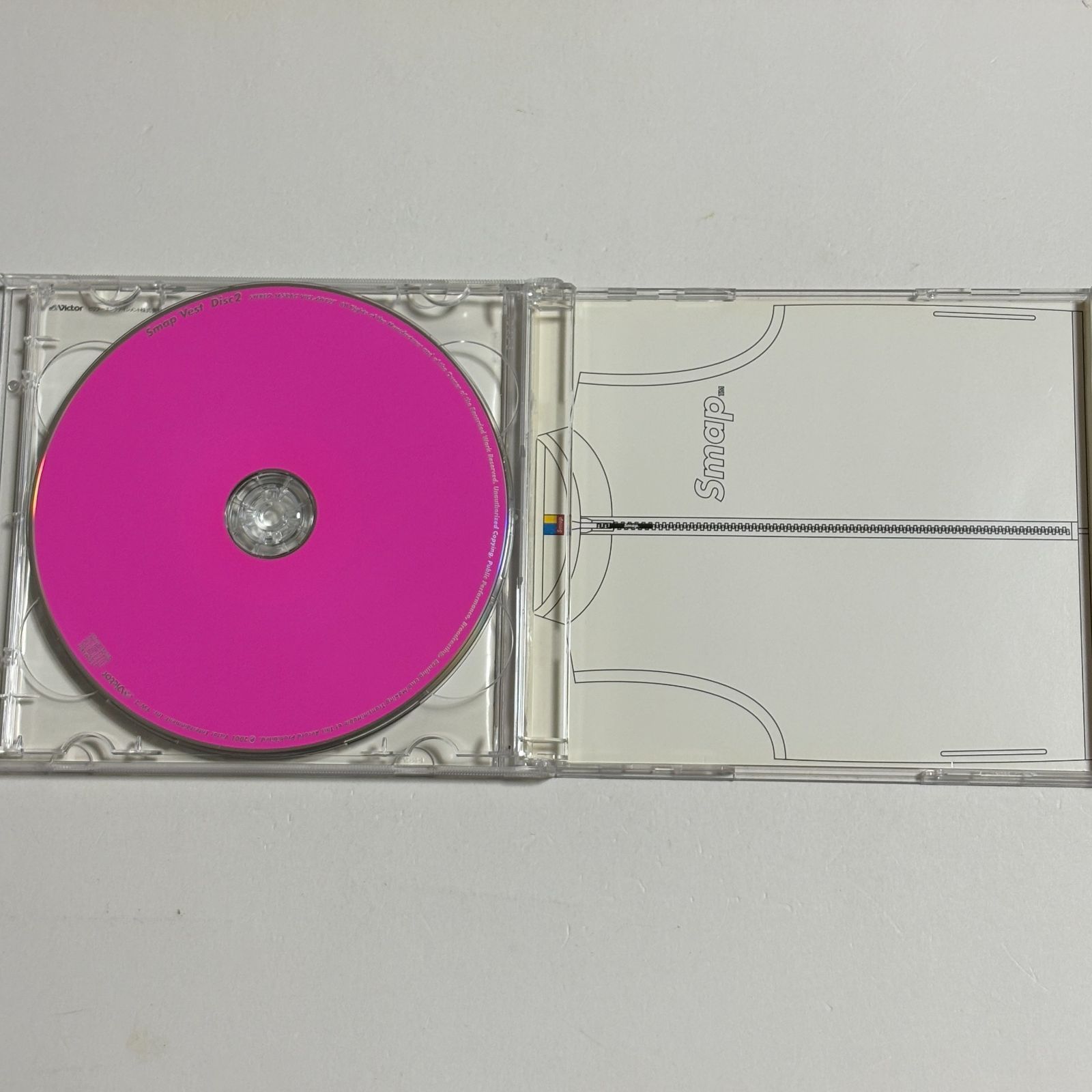 2枚組CD smap『vest』全32曲収録 ベストアルバム - メルカリ