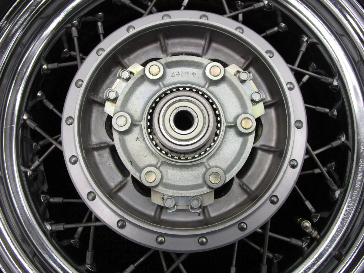 純正エイプ 50 100 フロントホイール KV7-3 純正黒12x2.50