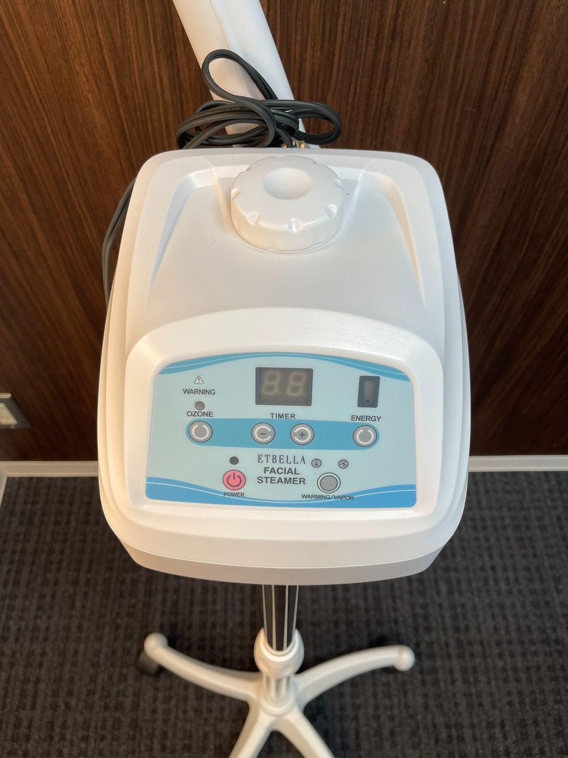 セブンビューティー】オゾンフェイシャルスチーマー FS300 ホワイト