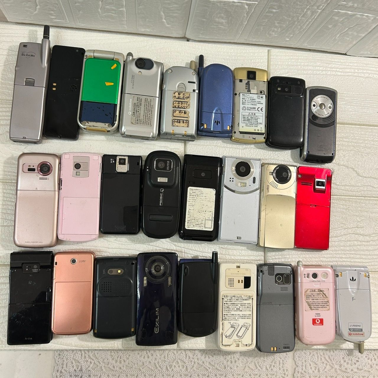 I【ジャンク】ガラケー 26台 まとめ売り ガラパゴス携帯 昭和 レトロ