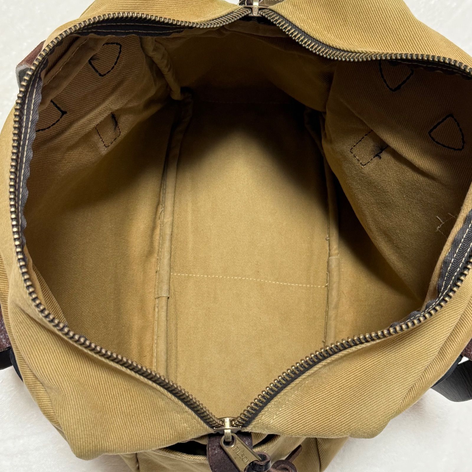 フィルソン スモール ラギッドツイル トートバッグ タン - メルカリ