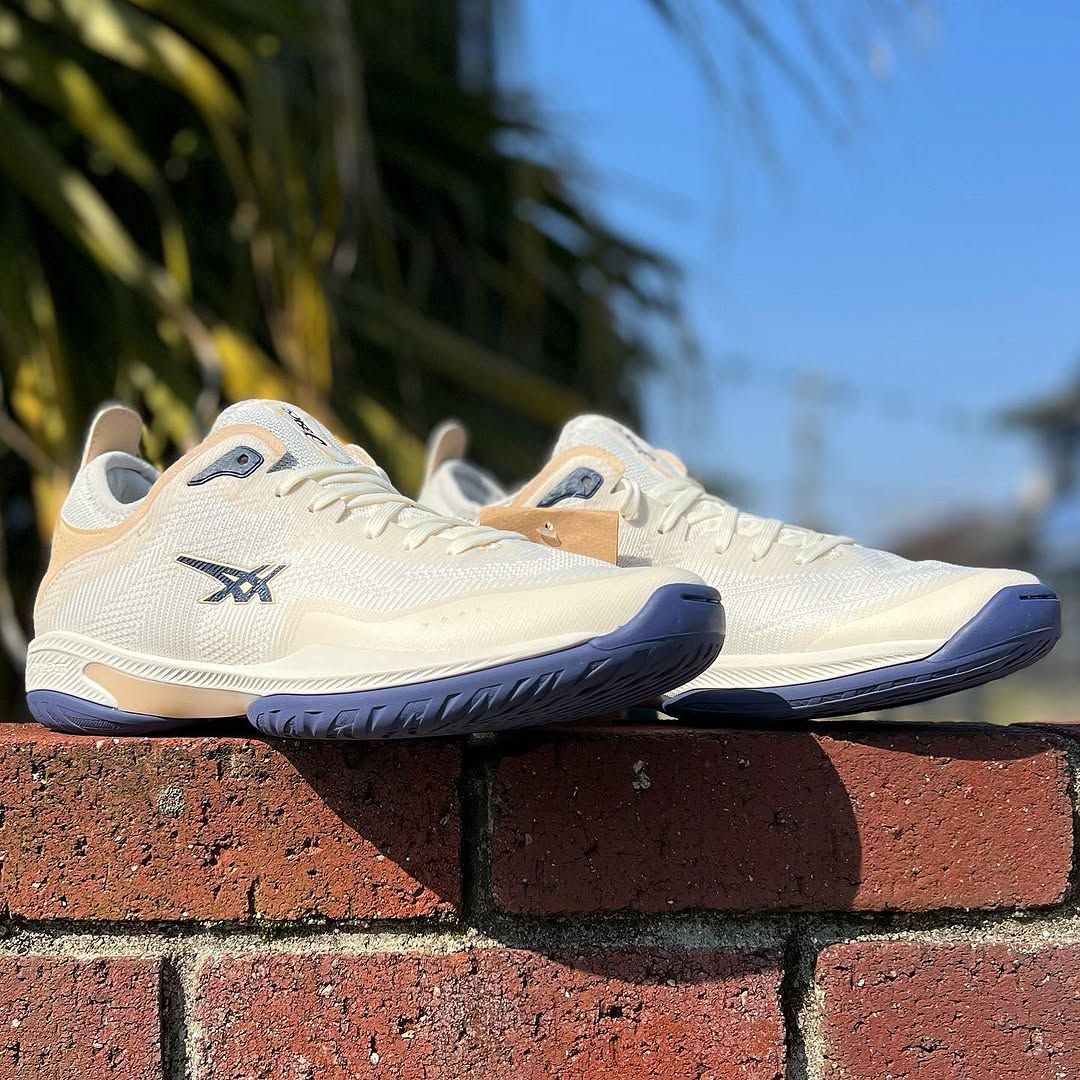 ASICS GLIDE NOVA FF 3 アシックス グライドノヴァ 【MEN'S】 cream