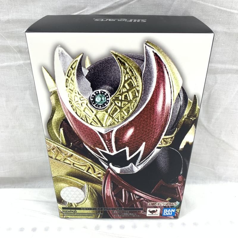 中古】未開）S.H.Figuarts (真骨彫製法) 仮面ライダーキバ エンペラー