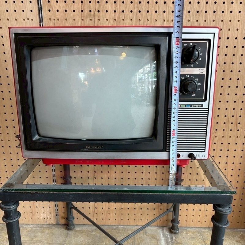 ジャンク】昭和レトロ シャープ ブラウン管テレビ 赤 SHARP CT-1416R