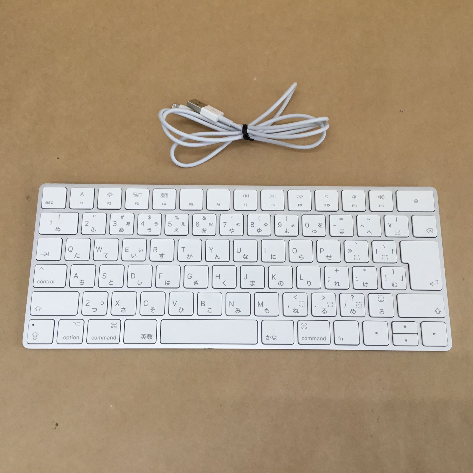 Magickeyboard JIS ② APPLE WIRELESS KEYBOARD (JIS) ⁄ Mouse APPLE