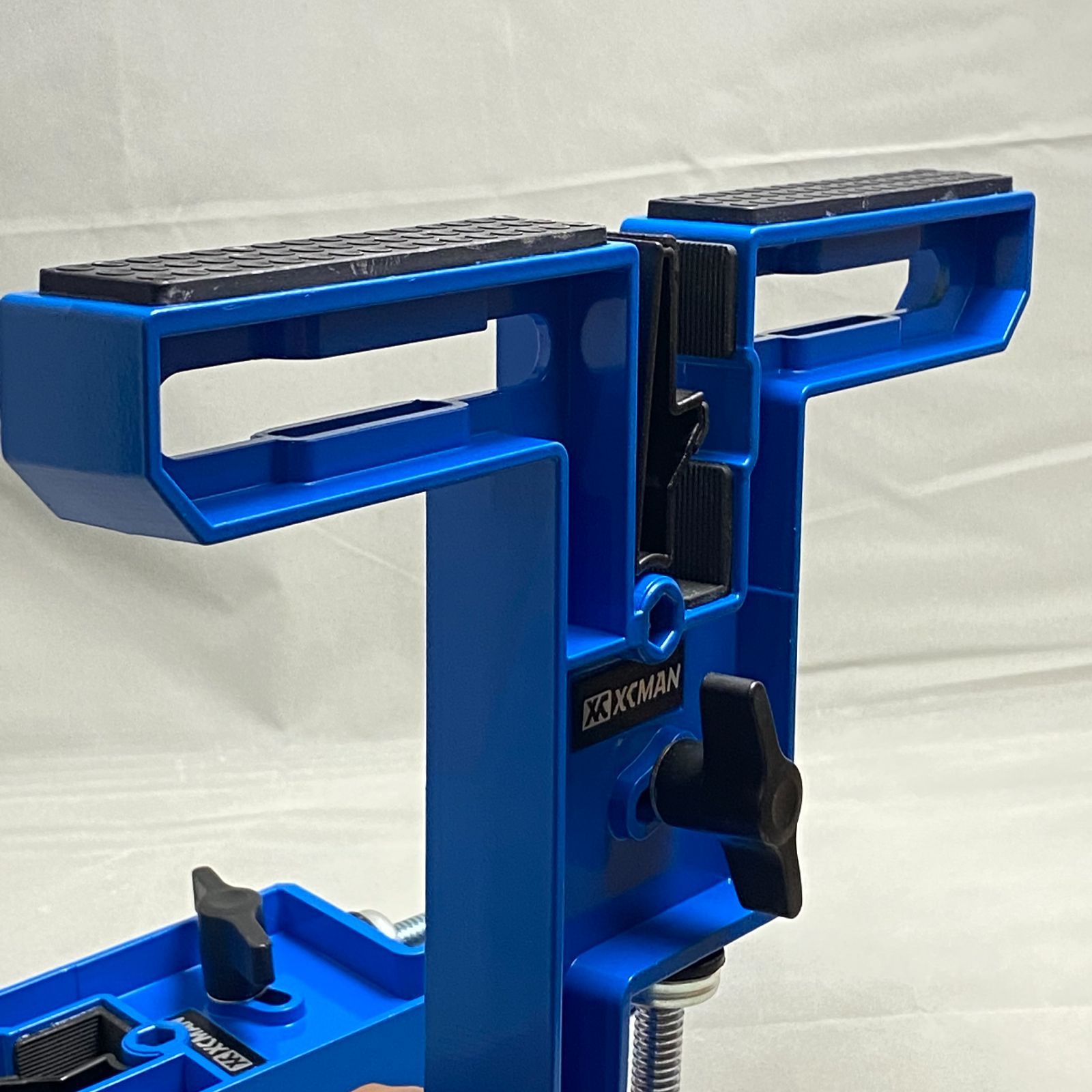 スノーボード、スキー用バイス （金属製スノボバイス） - メルカリ