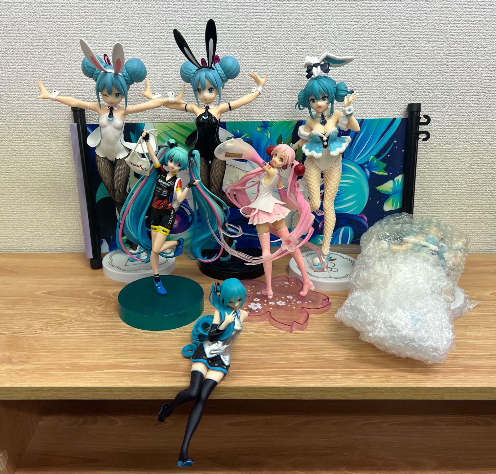 ⭐︎【SALE】【まとめ売り】初音ミク フィギュア 7体セット おまけ付き
