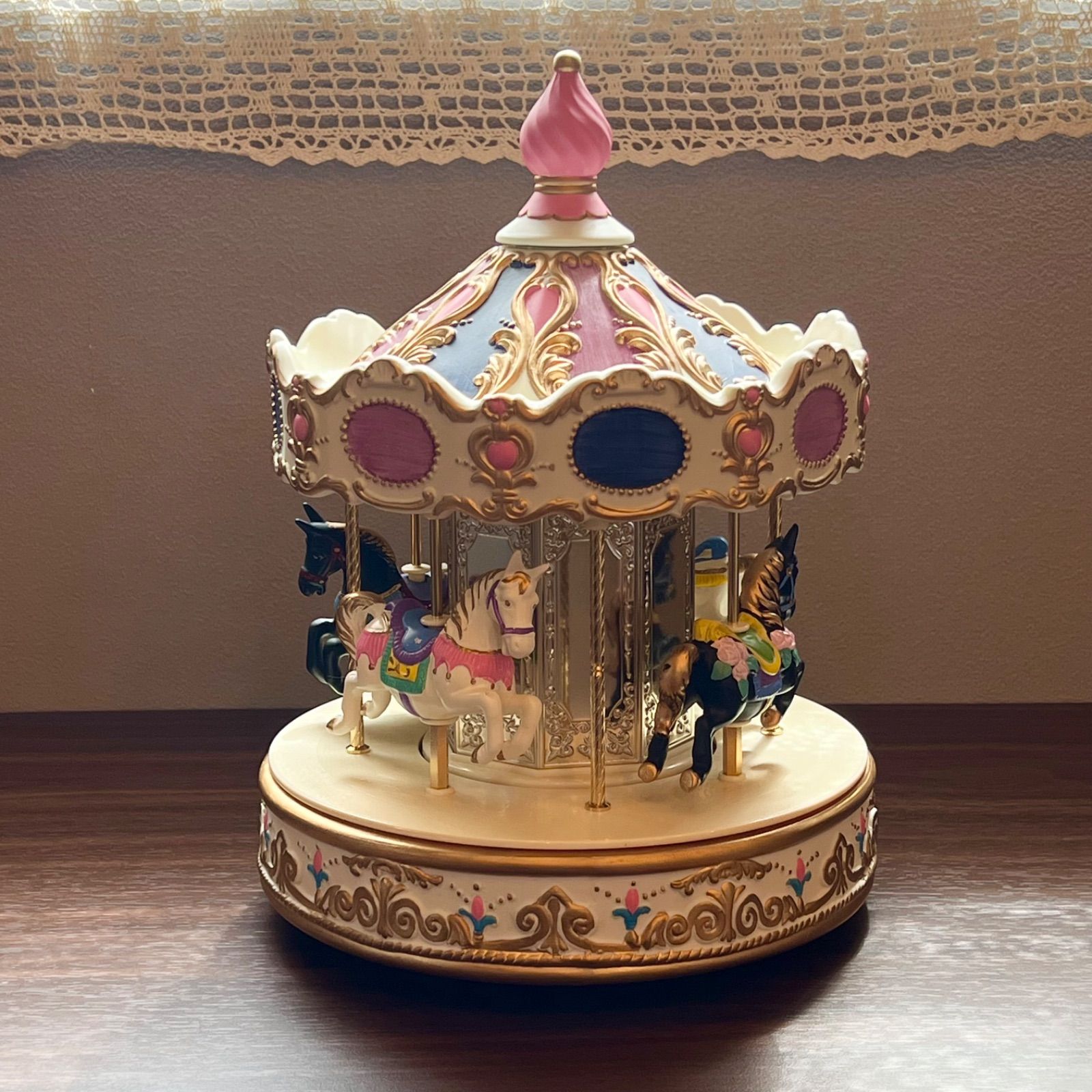 即納】 オルゴール メリーゴーランド 陶器製 デラックス