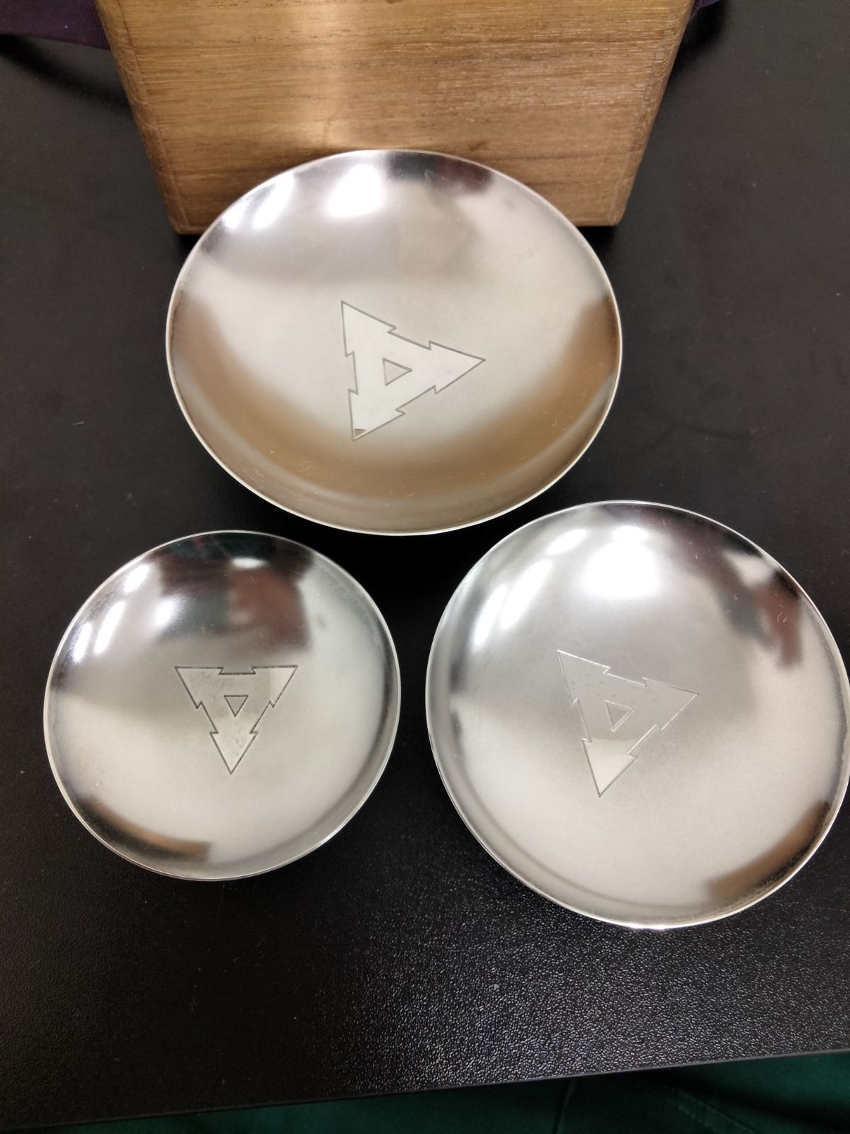 大阪高島屋謹製 銀杯 205g 三重盃 純銀 松下電器 創業50周年 共箱付き