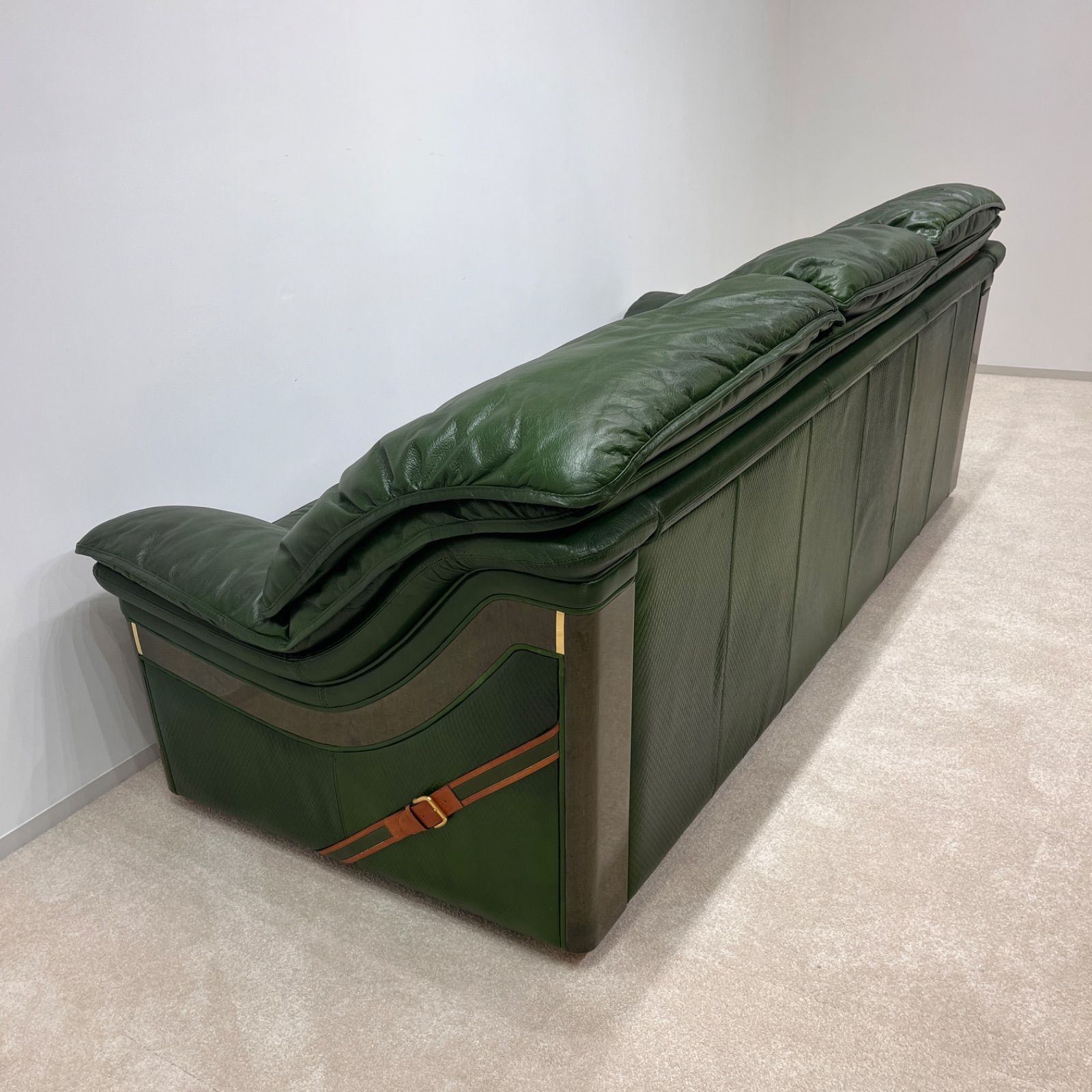 FORMITALIA （パオロ•グッチ）Paolo GUCCI ソファ3＋1＋1＋オットマン+