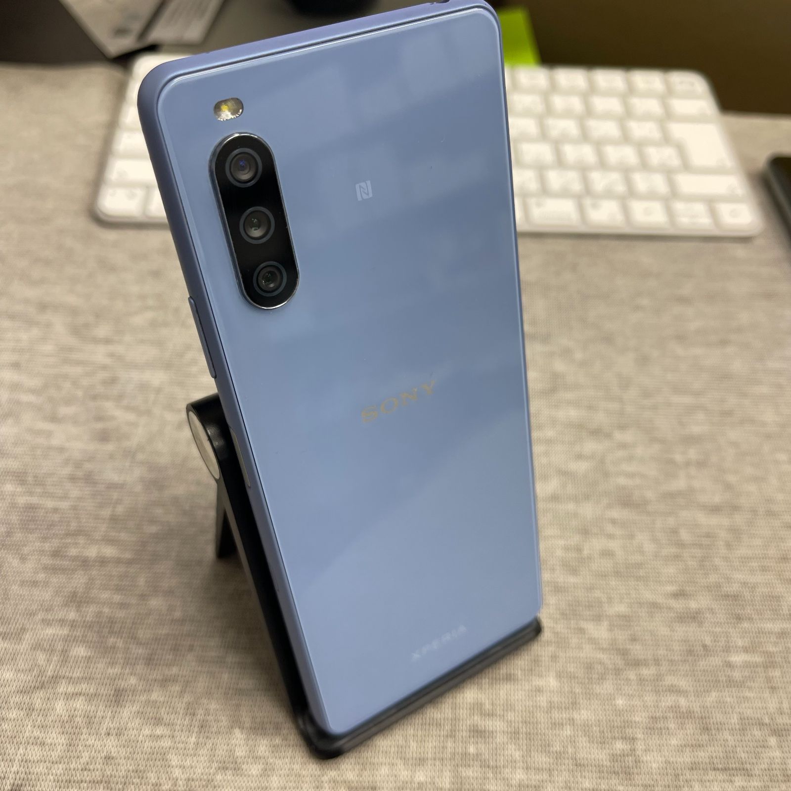 Xperia 10 III Lite ブルー 楽天モバイル SIMフリー 送料無料 - メルカリ