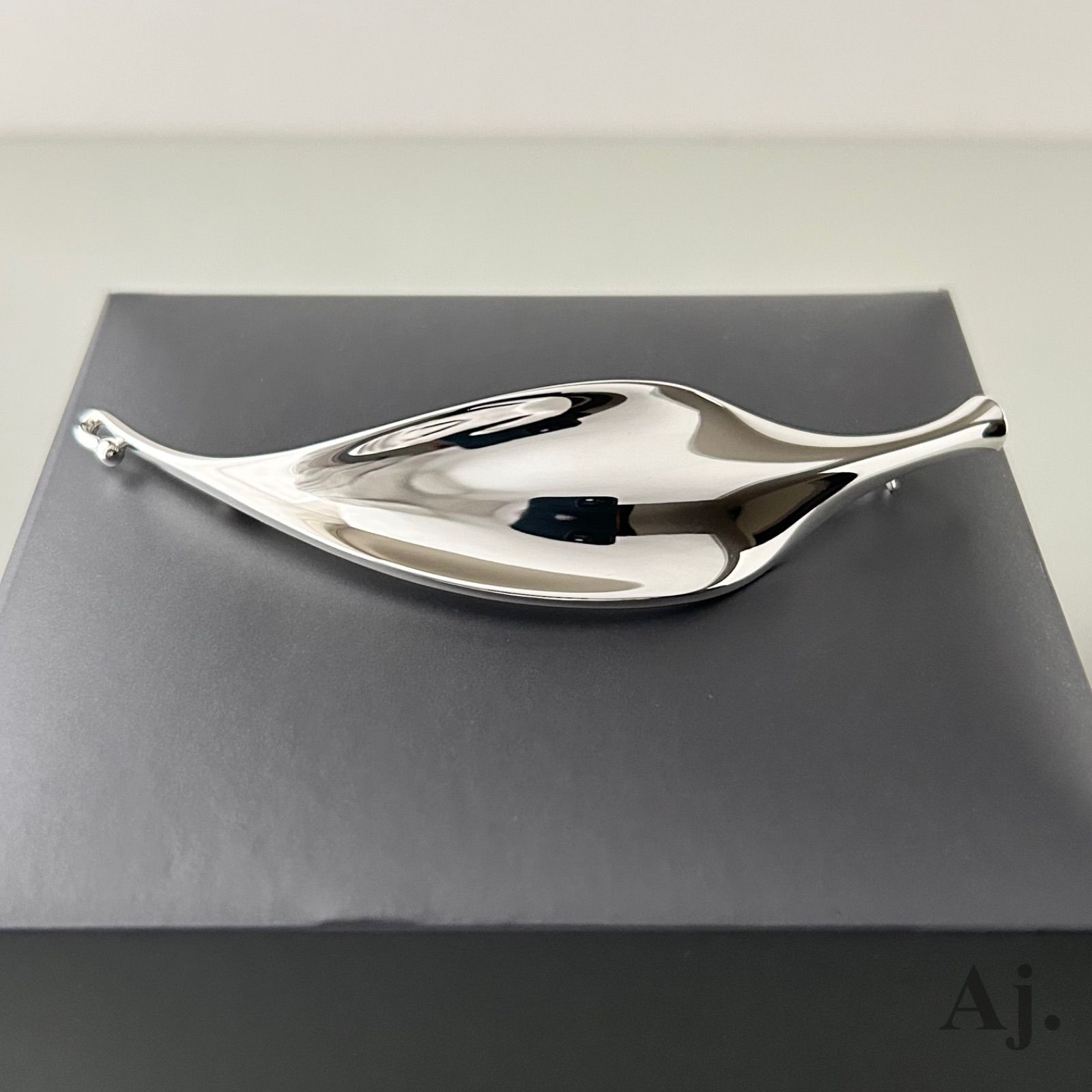 ジョージジェンセン 391 リーフ ブローチ ヴィヴィアンナ トールン