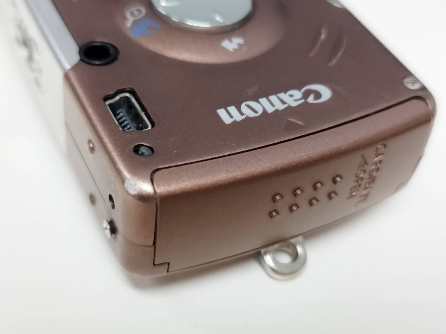 Canon デジタルカメラ IXY 610F 【ジャンク】 動作確認済 ジャンク