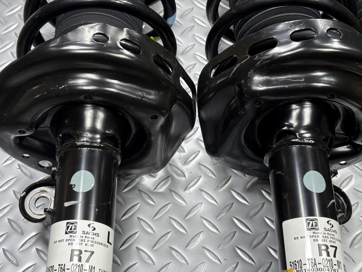 送料無料【新車外し】RC1/RC2/RC4 ホンダ オデッセイ 純正サスキット