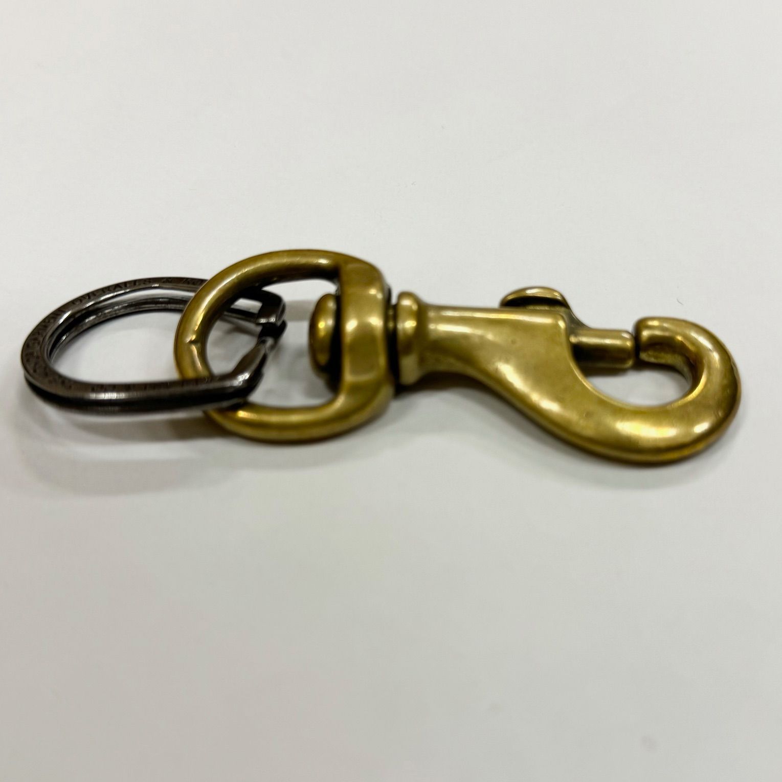 AtLast&Co. キーリング レバーナスカン キーホルダー アットラスト