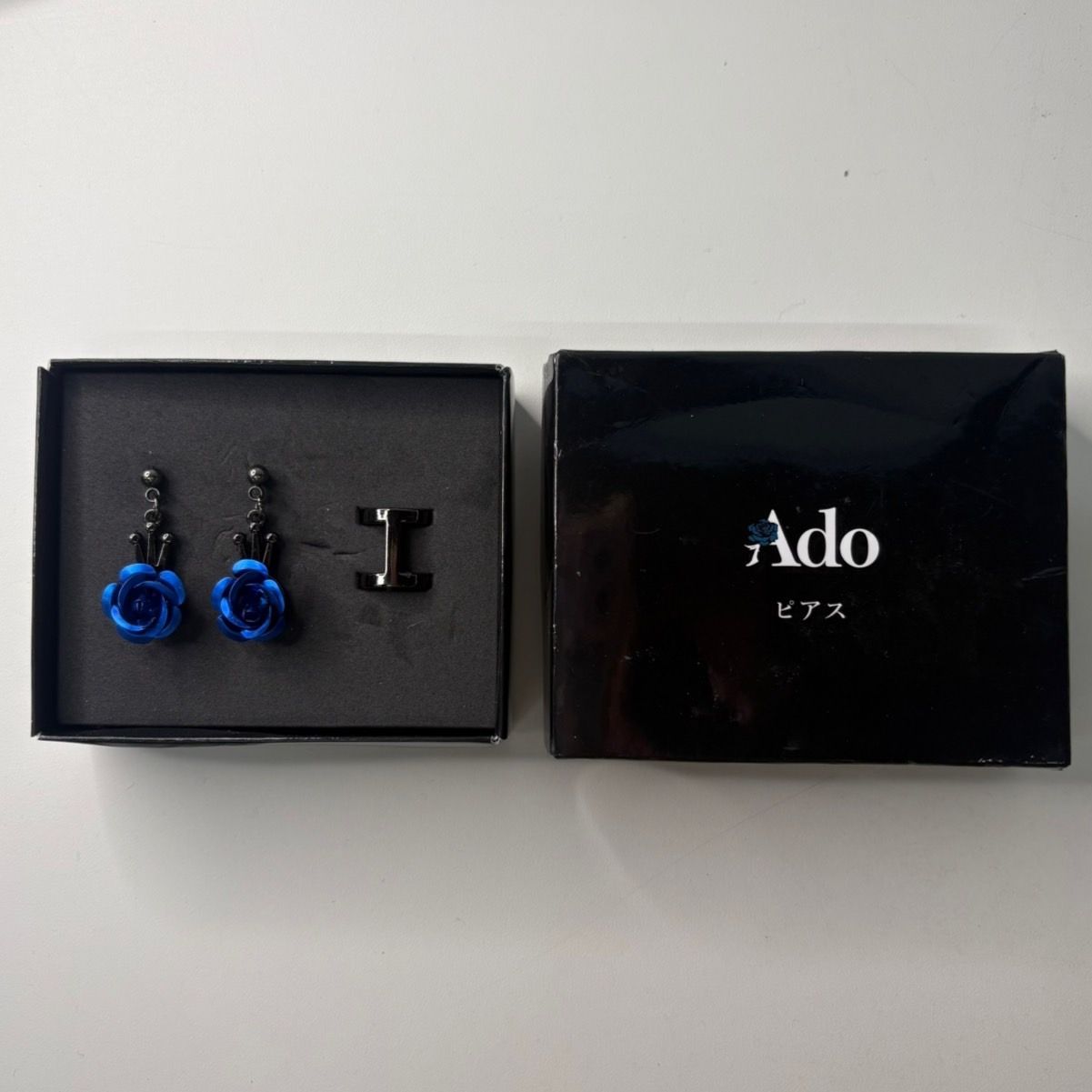 中古品】Ado SPECIAL LIVE 2024「心臓」 ファッショナブルピアス