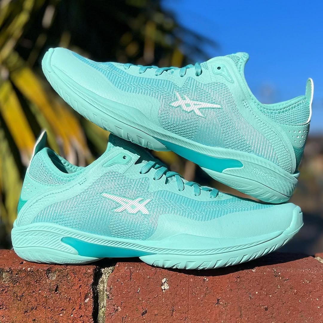 ASICS GLIDE NOVA FF 3 アシックス グライドノヴァ 台湾限定カラー