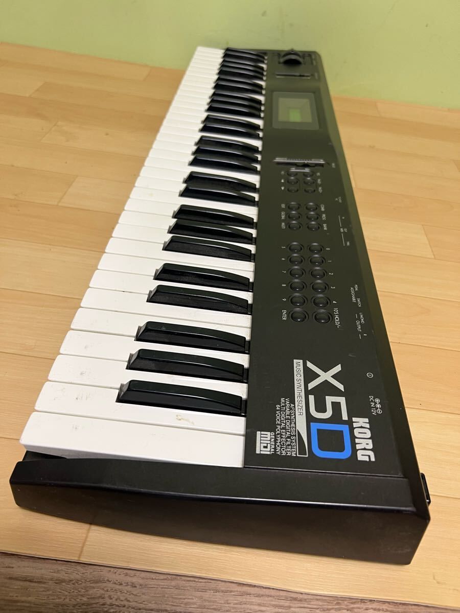 KORG X5 シンセサイザー 61鍵 MIDIキーボード KORG X5 シンセサイザー