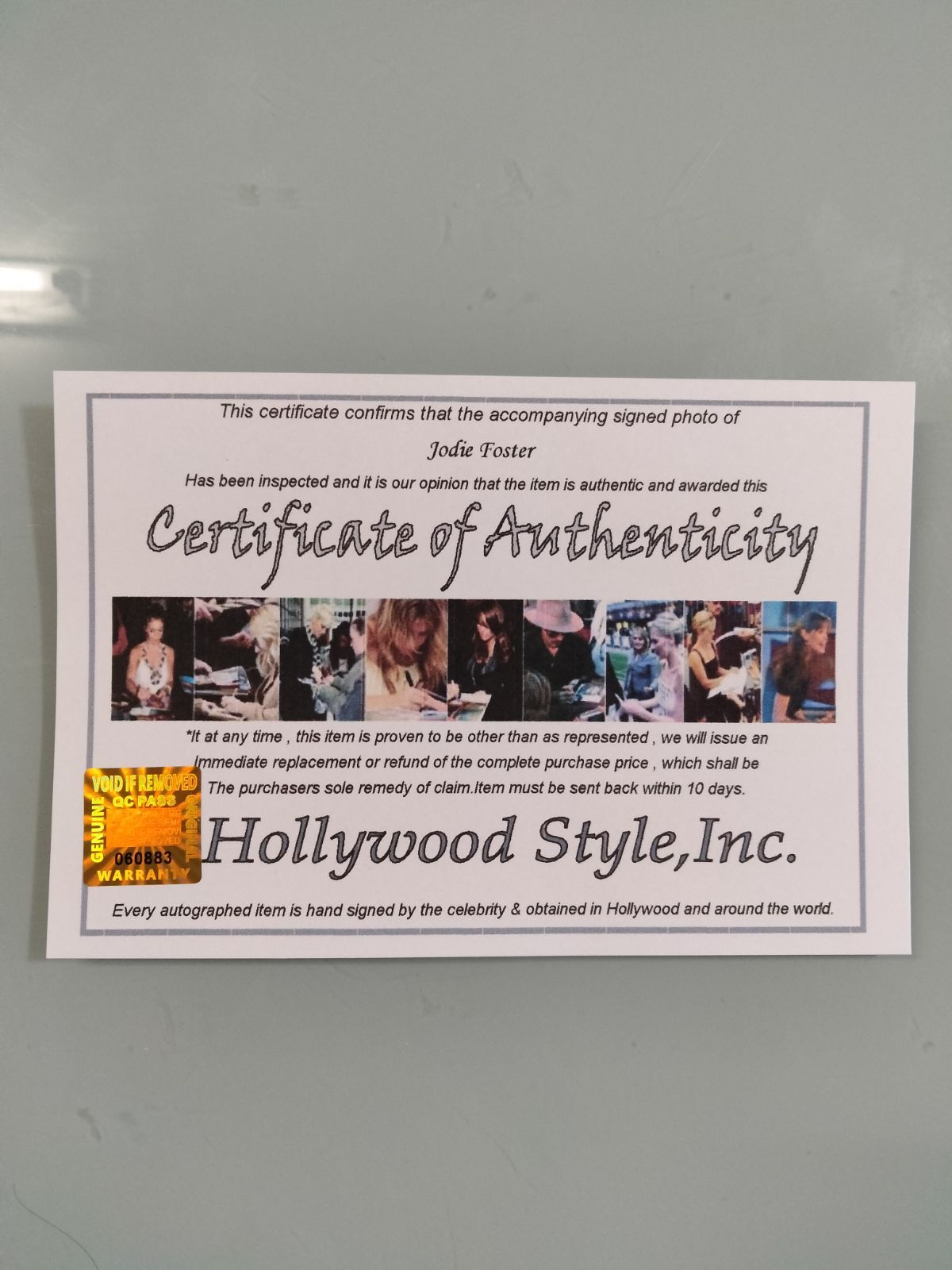 ジョディ・フォスター直筆サイン入り2Lサイズ写真…ダウンタウン物語