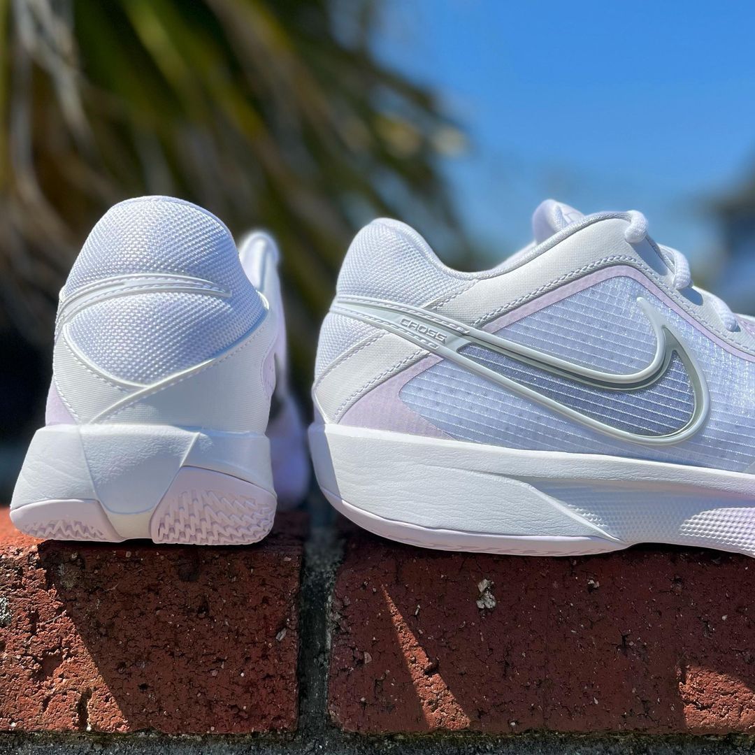 NIKE AIR ZOOM G.T. CUT CROSS 'BARELY GRAPE' ナイキ エア ズーム GT