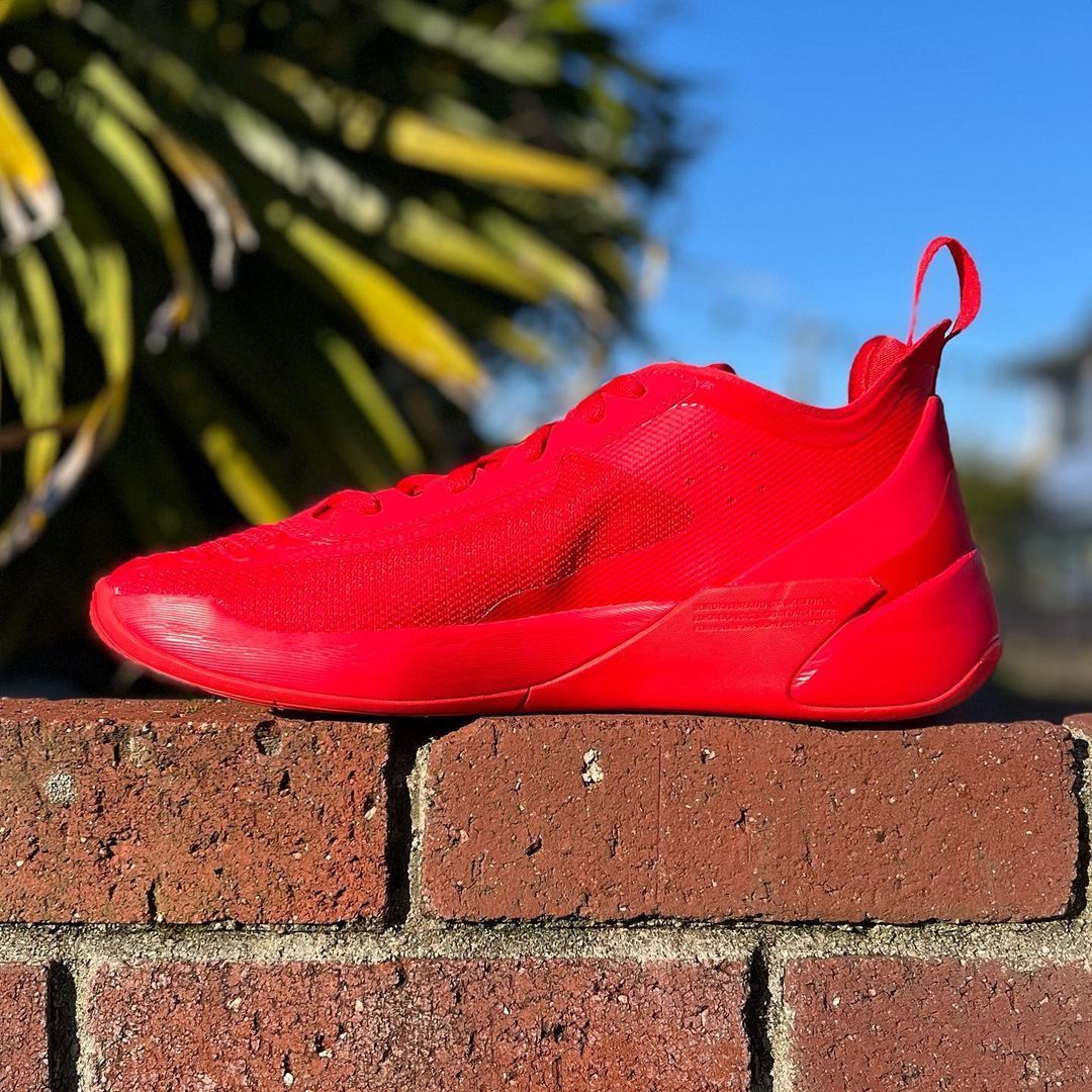 だ*V様 luka1 red ルカ1 レッド 27㎝ Official Look at Jordan Luka 1