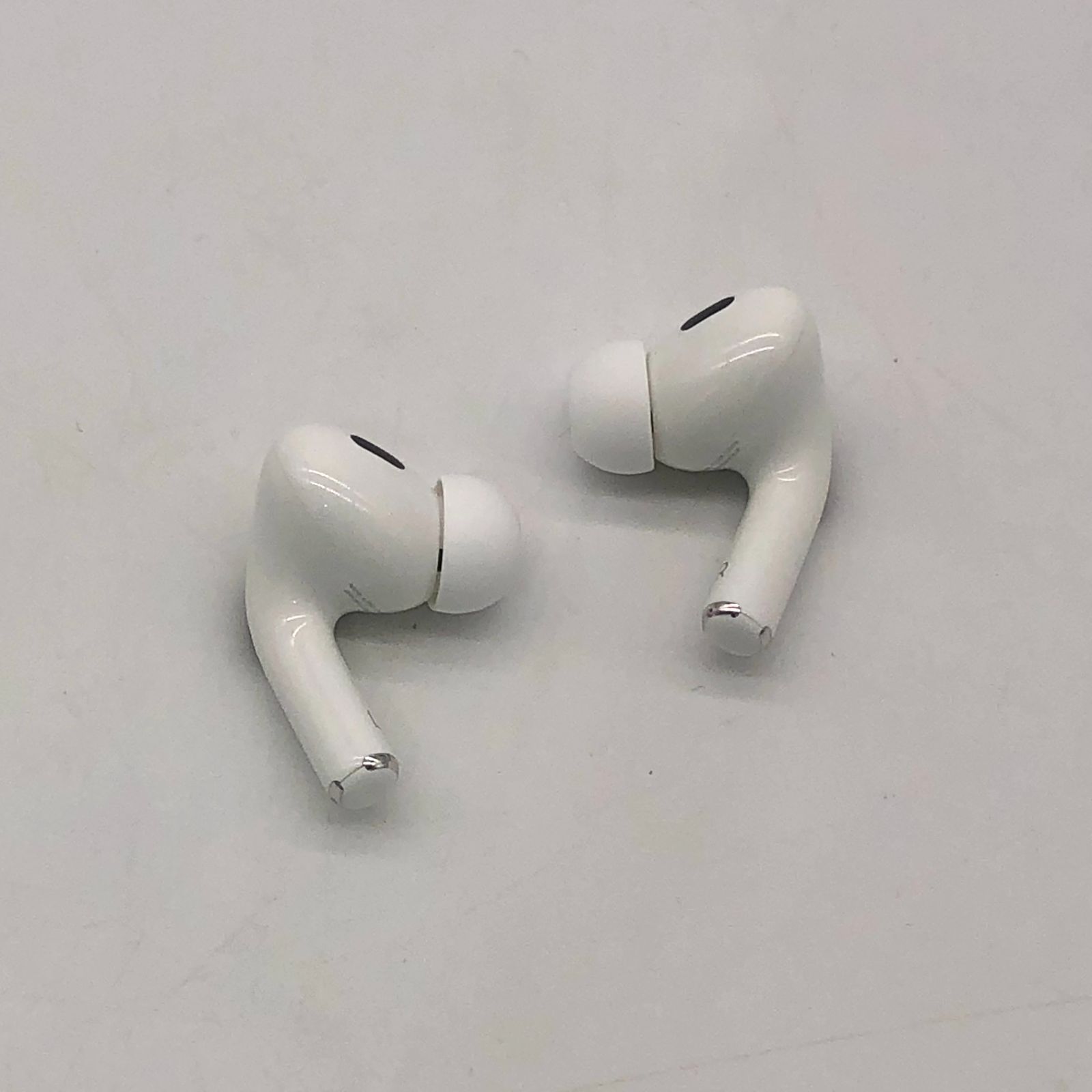 ▽【動作確認済み】Apple AirPods Pro 第2世代 MQD83J/A ワイヤレス
