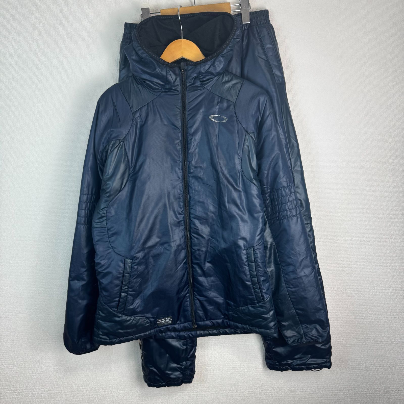 OAKLEY オークリー ダウン セットアップ ダウンジャケット ダウン