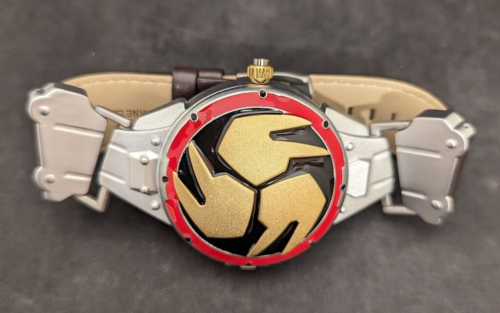 バンダイ 仮面ライダー響鬼 音撃鼓装備帯 変身!腕時計 - メルカリ