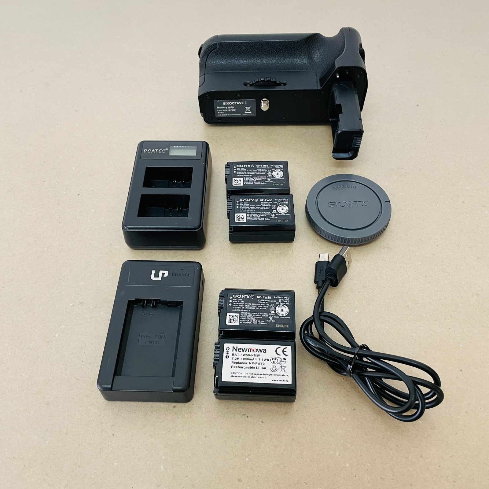 初期化済み SONY ソニー α7II ILCE-7M2 シャッター回数65,128枚 純正