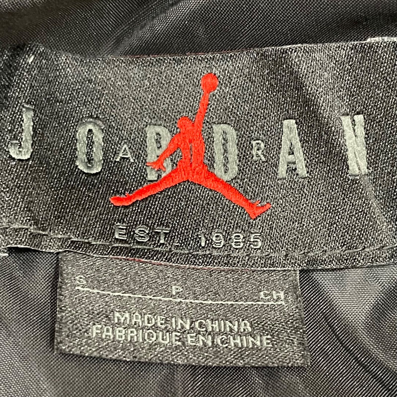 ◾︎ NIKE JORDAN エアジョーダン ダウンジャケット ブラック Sサイズ