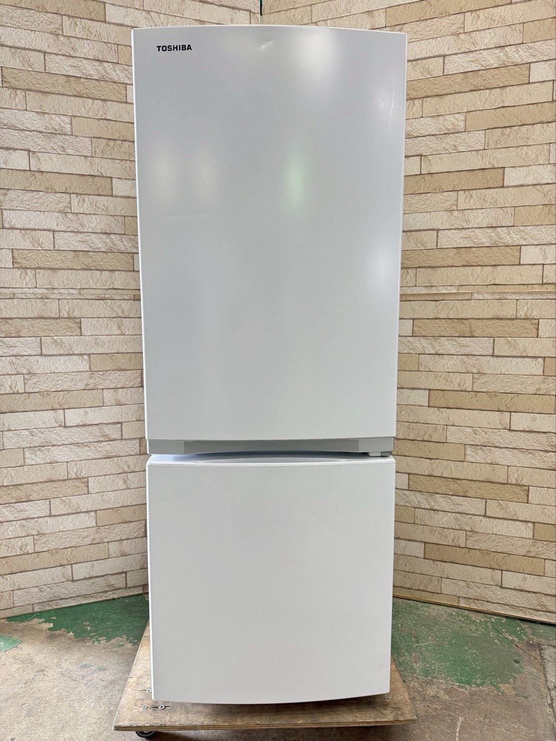 大阪送料無料☆3か月保障付き☆冷蔵庫☆2ドア☆GR-T15BS(W)☆R-314