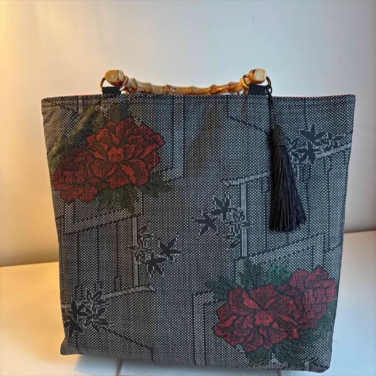 帯リメイクバッグ 大島紬 - メルカリ