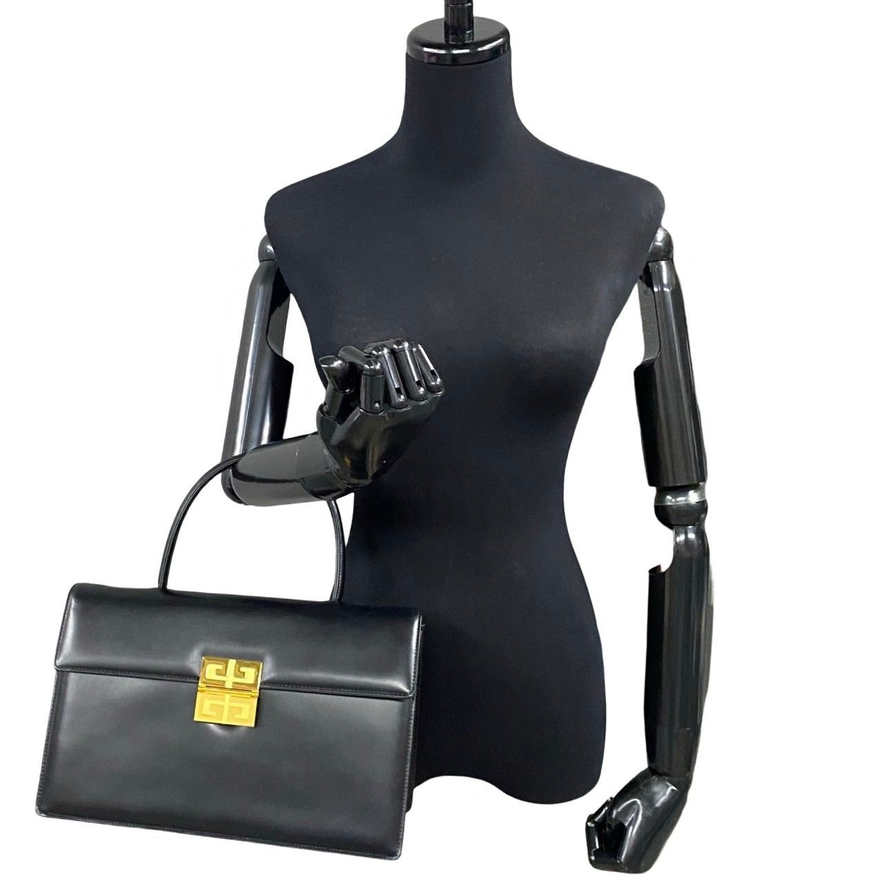 ほぼ未使用 希少品 GIVENCHY ジバンシィ 4G ロゴ 金具 カーフ レザー