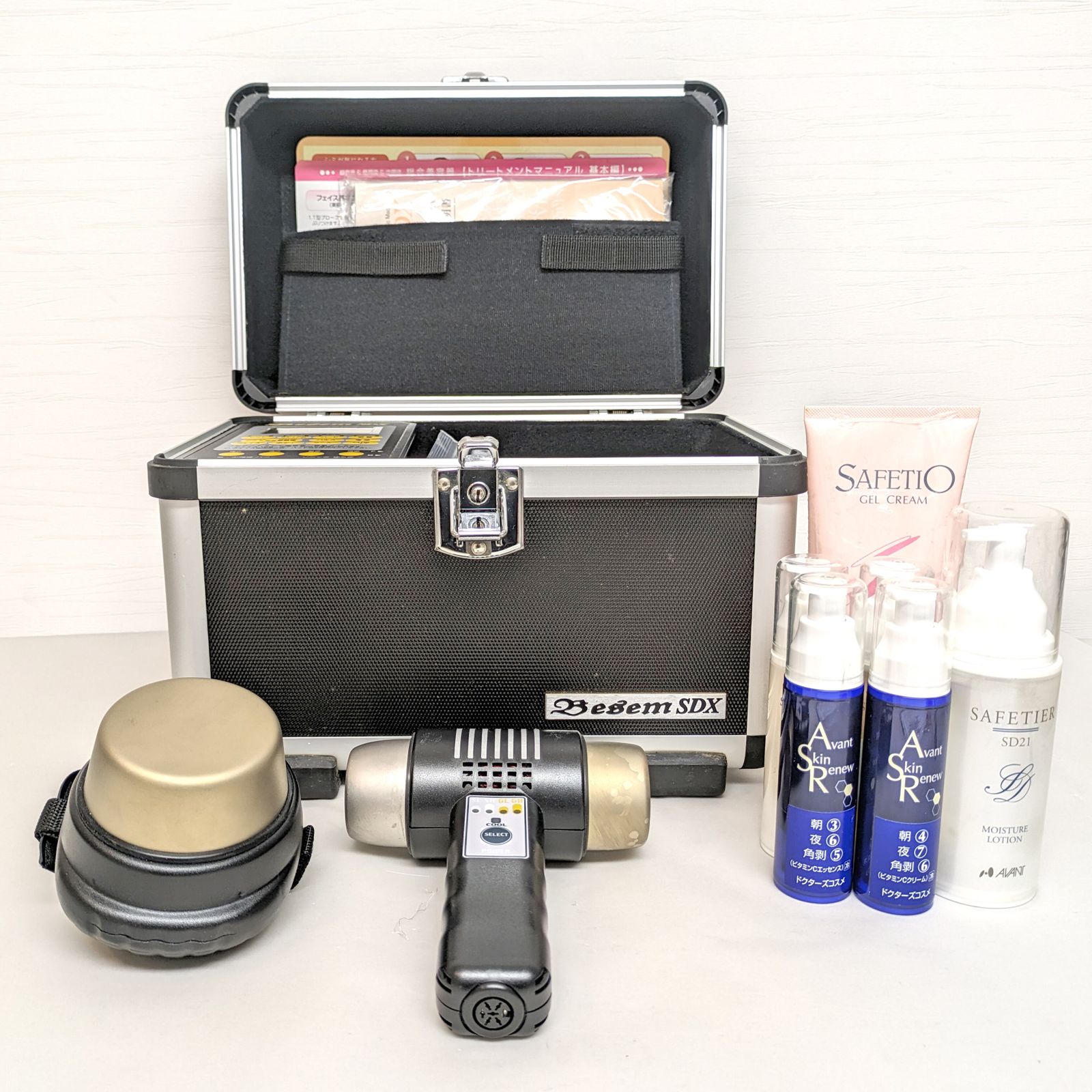 総合美顔器BESEM.SDX Amazon.co.jp: 株式会社SC 総販売元:プレスト