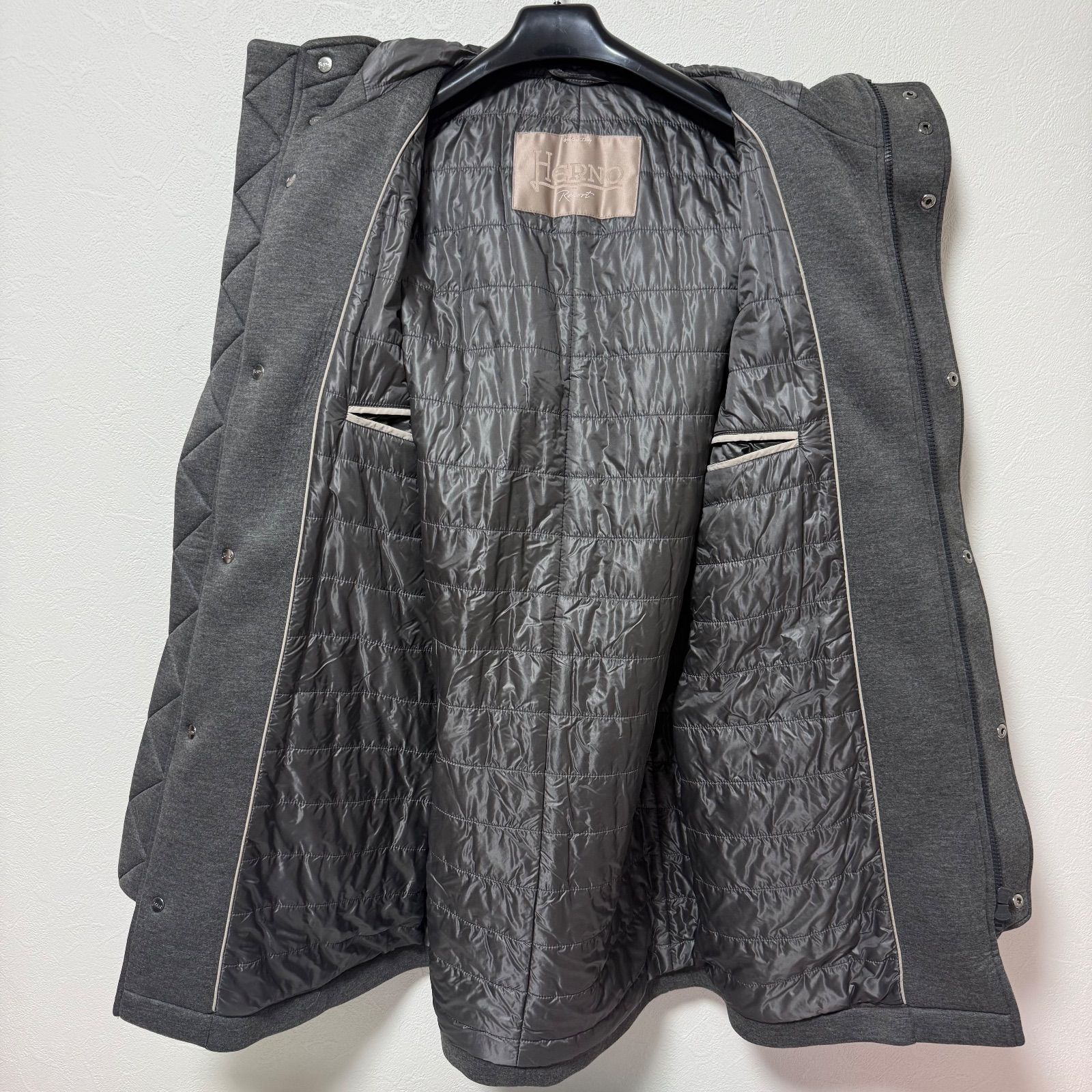 ヘルノ リゾートライン ウインタースキューバフーデッドパデッドコート