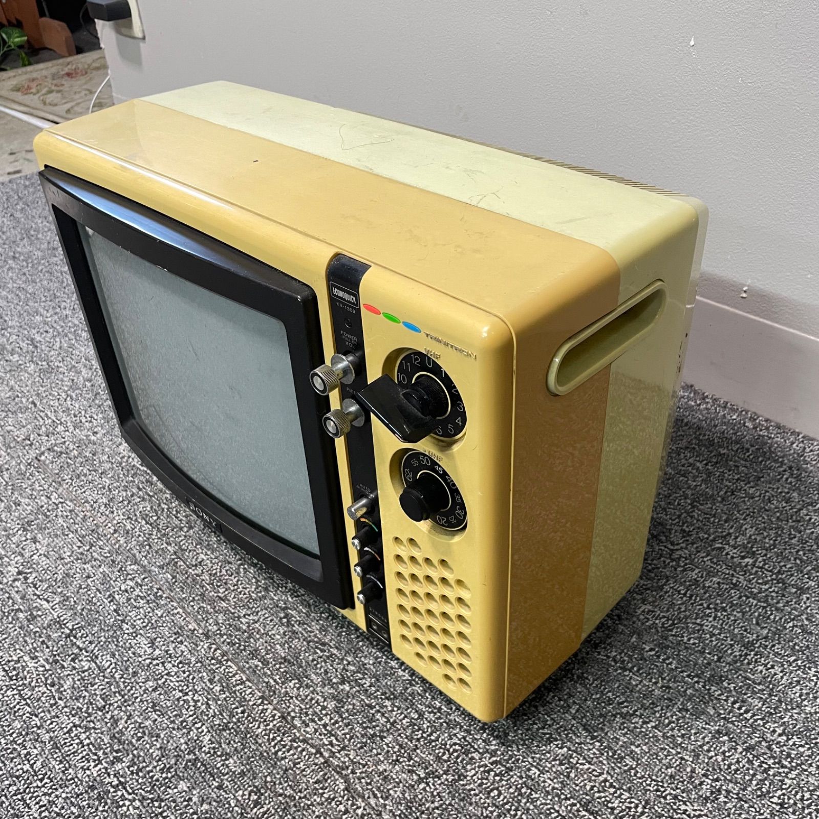 希少 SONY ソニー Trinitron トリニトロン ブラウン管 テレビ KV-1300