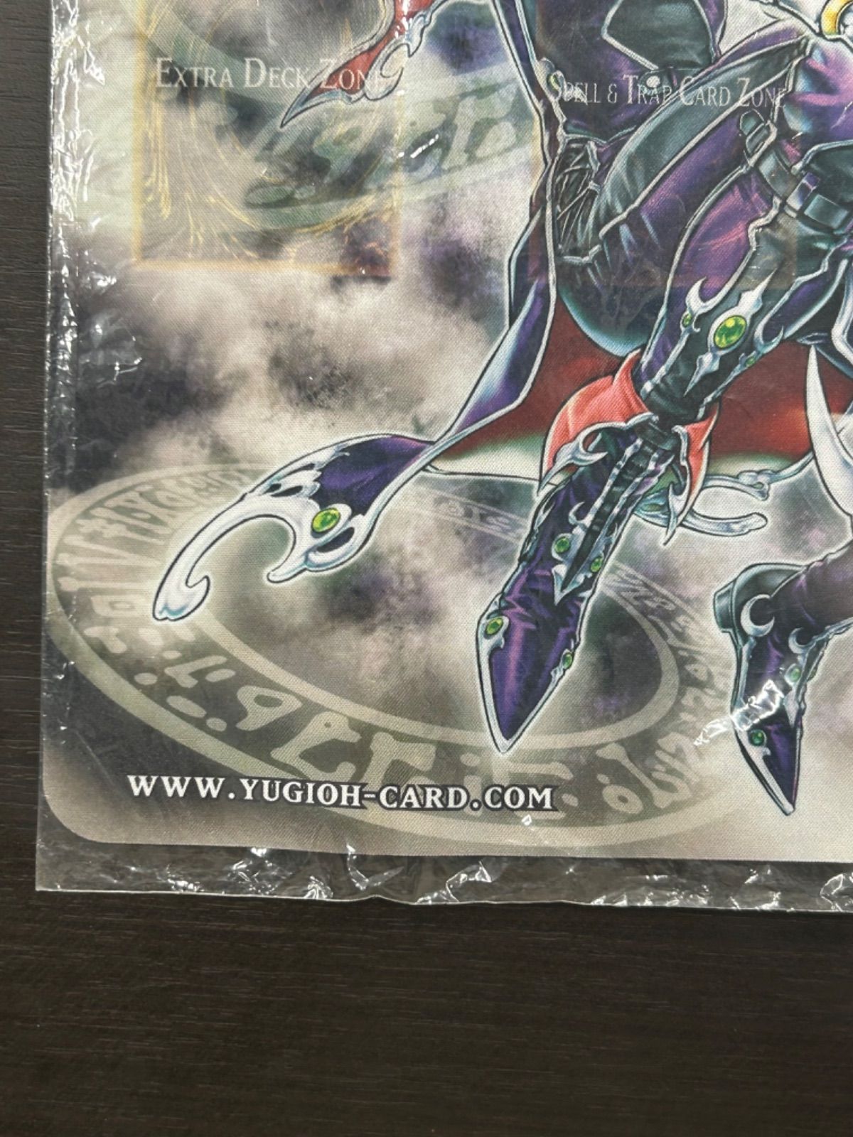 遊戯王 プレイマット WCS2023 伝説の白き龍 伝説の闇の魔導師 外装つき