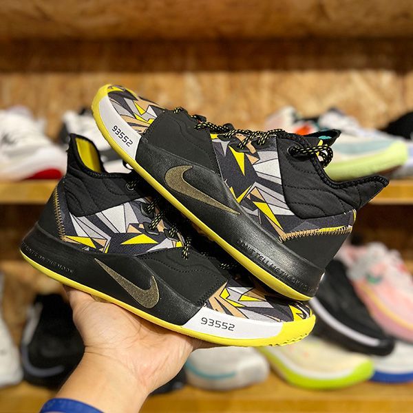 NIKE PG 3 'MAMBA MENTALITY' ナイキ ポール ジョージ 3 【MEN'S