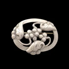 2026年最新】ジョージジェンセン ブローチの人気アイテム - メルカリ