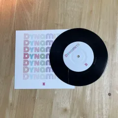 2026年最新】DYNaMITE bts cdの人気アイテム - メルカリ