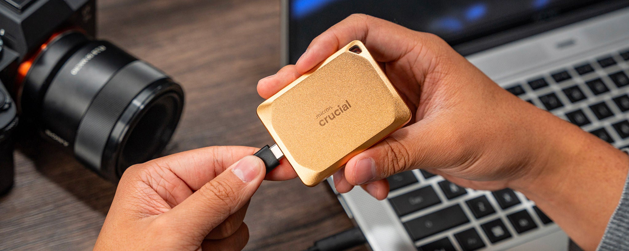 外付けおよびポータブルSSD | 500GB, 1TB, 2TB, 4TB, 8TB | Crucial